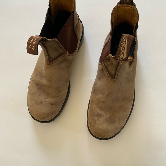 Blundstone boots - Picture 2 of 5